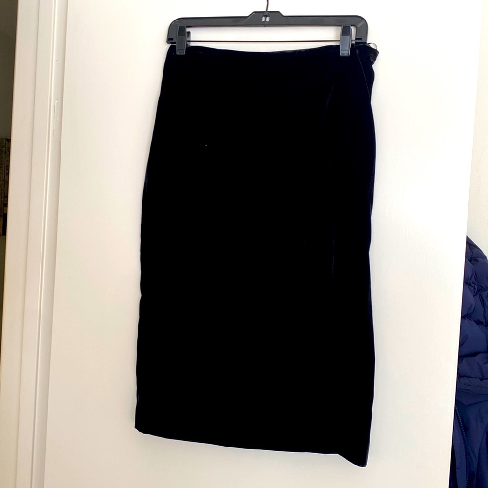 Brand new Theory skirt